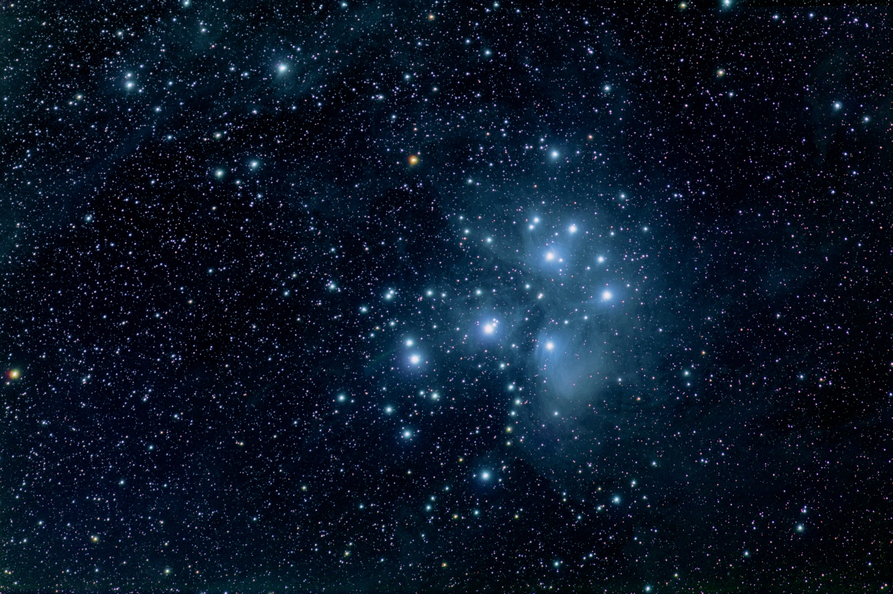 M45_21x3_87x5_55x8_15h38m_WZ_4-5-Drizzle-integration_DSS_FW_G2x.jpg