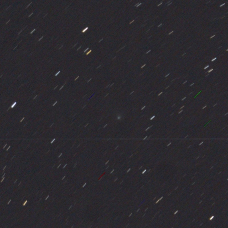 C2014W2 20160409 cometstack crop.jpg
