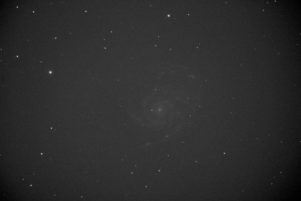 M101_Light_900_secs_002_cal_1s_no_cal.jpg