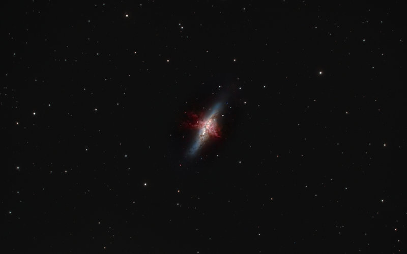 m82_b.jpg