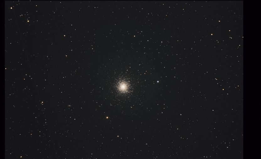 m13_no_green.jpg